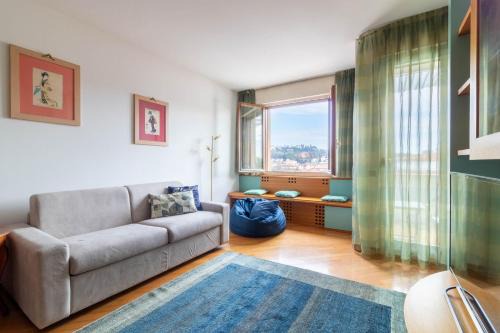 Centralissimo con vista colline