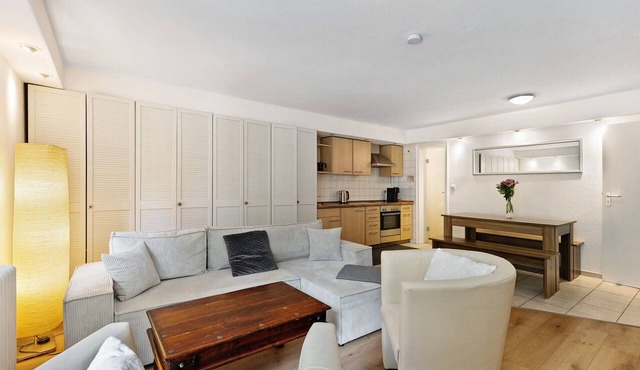 Centrally Located and Quiet Trade Fair Apartment Berlin