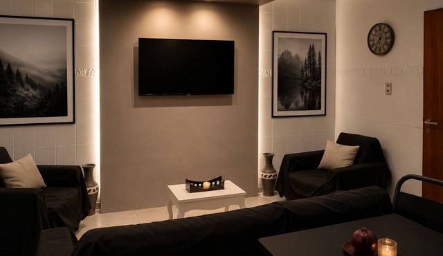 Centrally located apartment, which allows your pet.