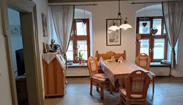 Centrally located, historic vacation apartment for 4 people
