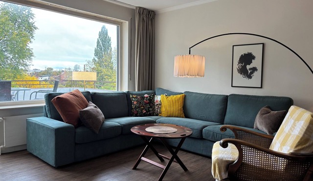 Centrally located penthouse apartment overlooking Aller and Old Town
