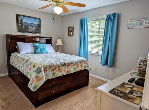 Centrally Located-Pools-Well Equipped Kitchen-Forest Views