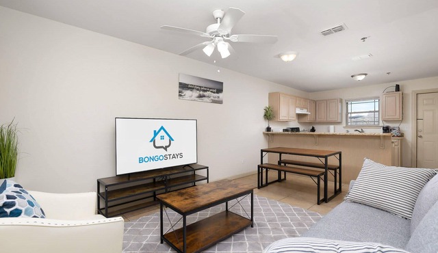 Centric Apartment Exclusive Access 2 KING Beds