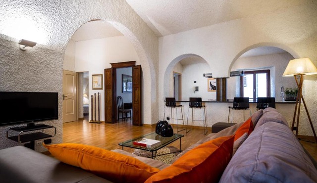 Cernobbio Art Apartment
