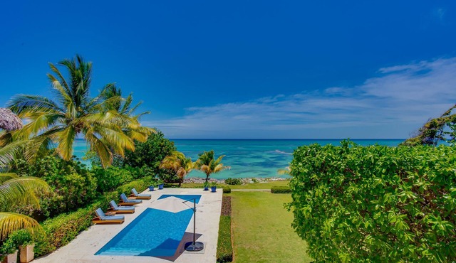 Cerulean Oceanfront Manor in Punta Cana Resort & Club