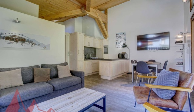 Cesaries A4 - Beautiful 2 bedrooms down the Pleney