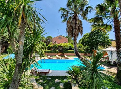 Ceschini Comfortable holiday residence