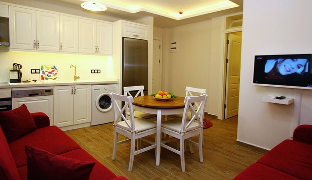 Cesme Kale Tas Apart