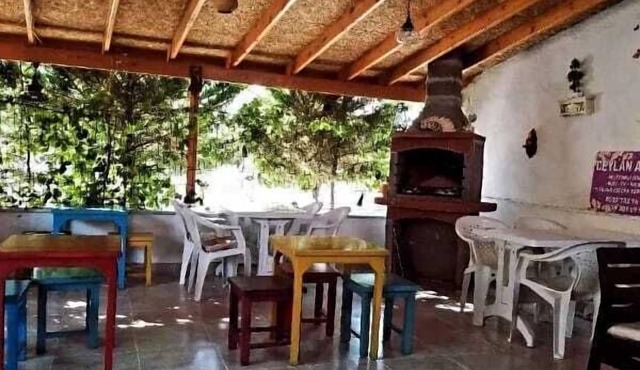 Ceylan Apart Avşa