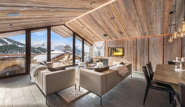 Chalet, view panoramic, sauna, terrace, fireplace or stove, parking, tv, ski locker, 180m²