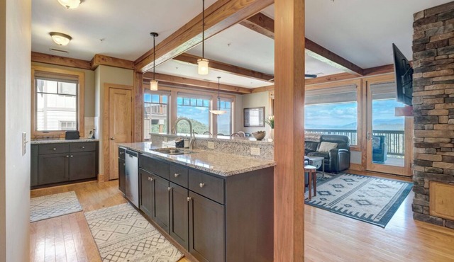 Chalakee Lodge CH-3- Mountain View, Gated Resort, Indoor/Outdoor Pools & Hot Tub