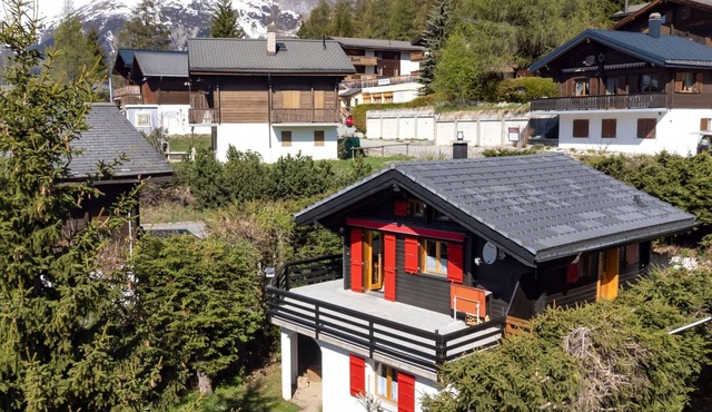 Chalet üfem Bord by Interhome