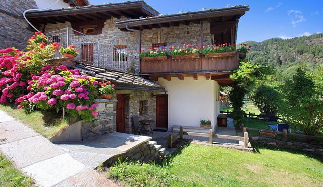 Chalet "1175" ideal for groups from 6 to 9 persons