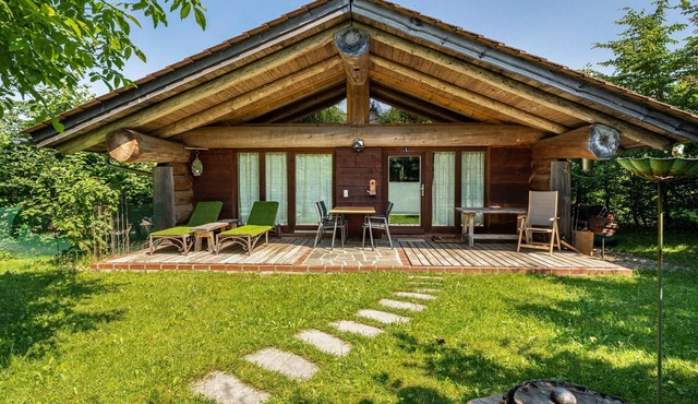 Chalet '4' with Mountain View, Private Terrace and Wi-Fi
