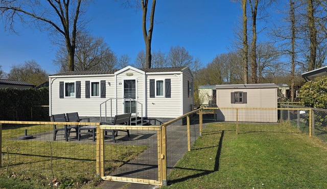 Chalet 5 Campingplatz de Pallegarste Marienberg Holland bis zu 6 Personen