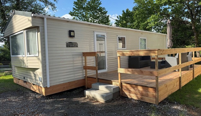 Chalet auf Campingplatz