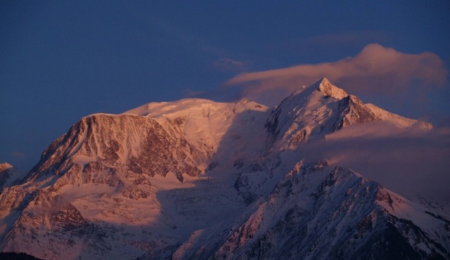Chalet between authenticity and modernity with panoramic views of Mont Blanc
