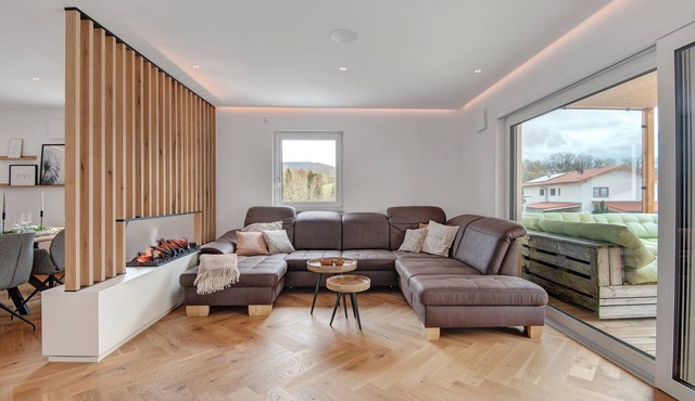 Chalet 'Bayerwald Refugium' with Mountain Views, Private Rooftop Terrace, Sauna, Hot Tub & Wi-Fi