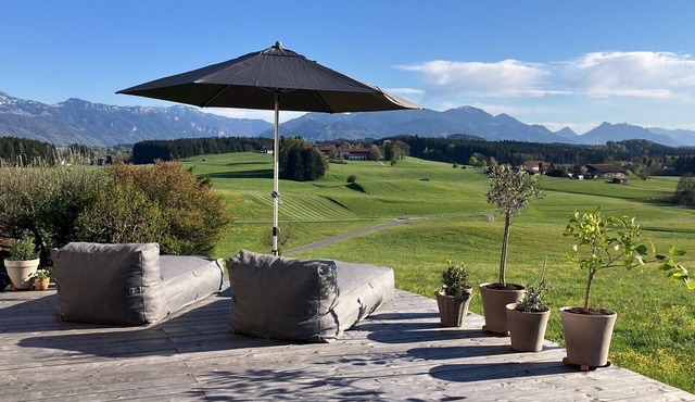 Chalet Bergblick: Mountain View, Private Terrace & Wi-Fi