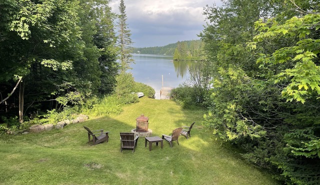 Chalet Bord de l'eau Saint-Donat- AVAILABLE FOR WINTER SEASON 2025-2026