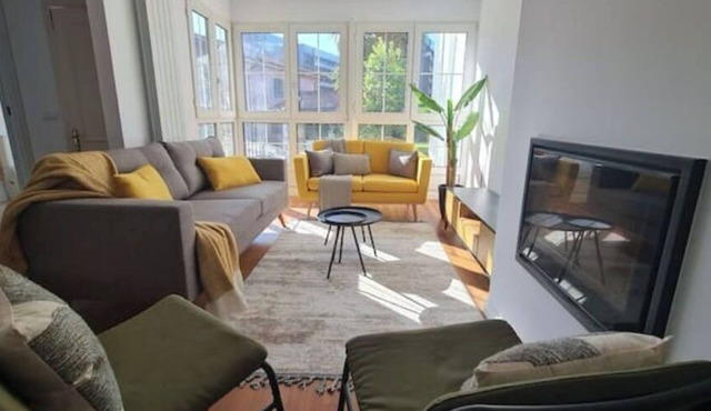 Chalet Céntrico Exclusivo con Mucha Privacidad