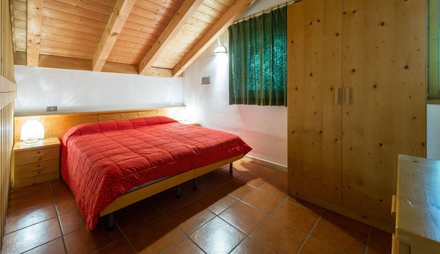 Chalet "Camping Park Dolomiti Village" with Mountain View, Shared Pool & Wi-Fi