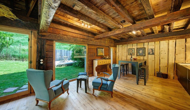 Chalet 'Cedä M House' with Mountain View, Shared Terrace and Wi-Fi
