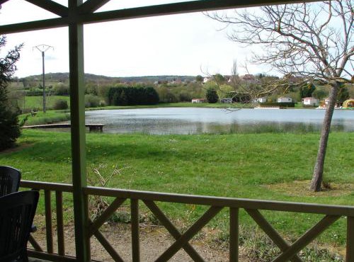 Chalet confortable avec terrasse pour 6 personnes - API-1-52-989