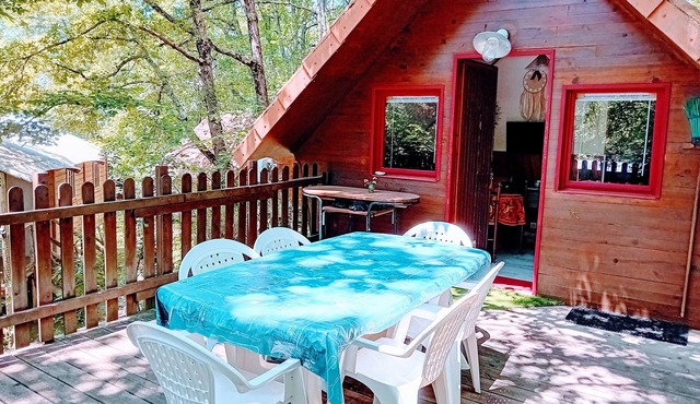Chalet dans camping à Camon (Ariège)