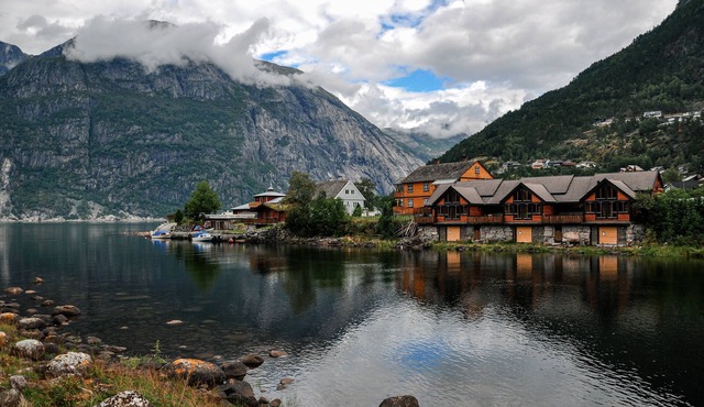 CHALET - FOR TRAINING TESTING - DO NOT BOOK