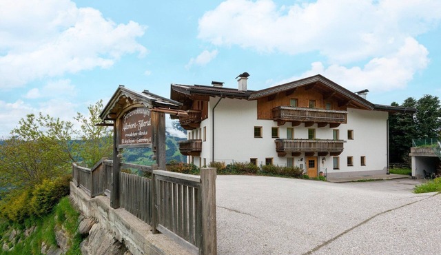 Chalet in Gattererberg near Ski Slopes