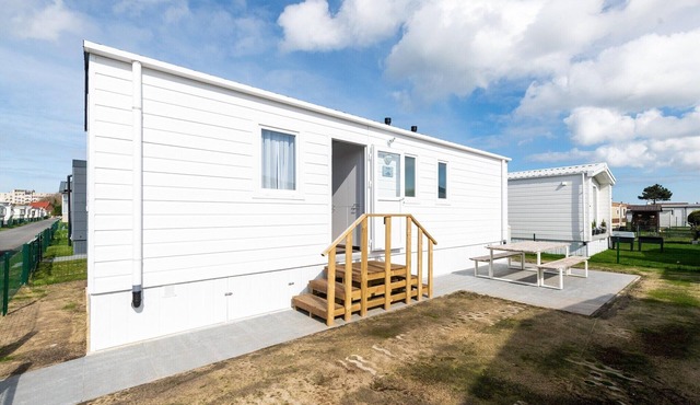 Chalet in Middelkerke near the Beach