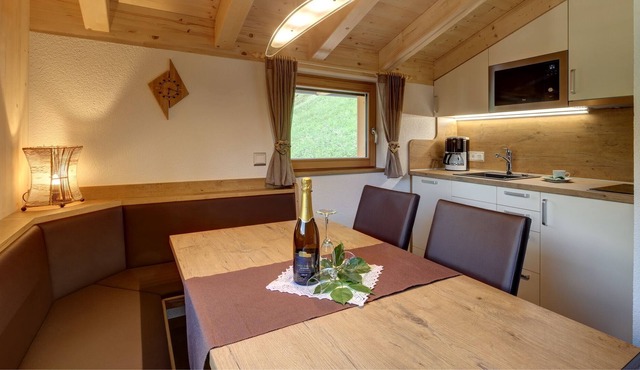 Chalet 'Lechnerhof' with Access to Ski Slopes, Mountain Views, Sauna & Wi-Fi