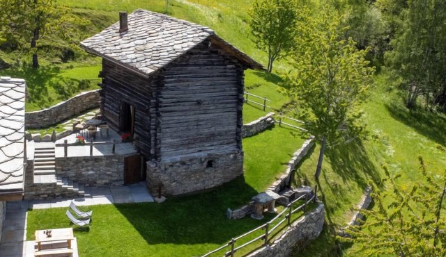 Chalet les Combes by Interhome