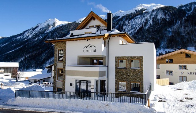 Chalet M