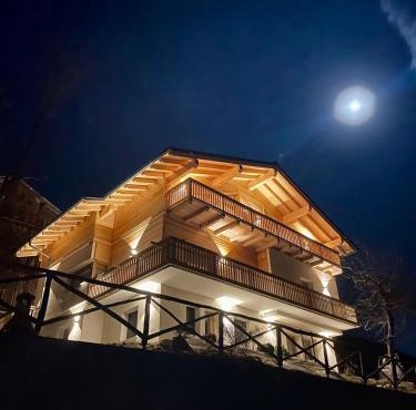 Chalet M