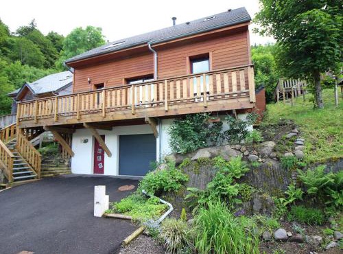 Chalet moderne 92m², Wi-Fi, proche Mont-Dore - FR-1-608-206