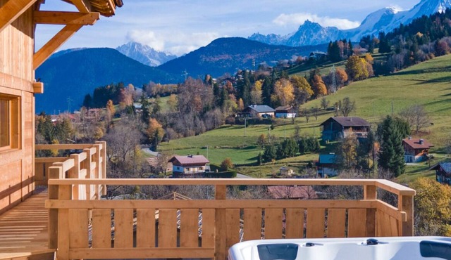 Chalet Mont Blanc view with outdoor jacuzzi