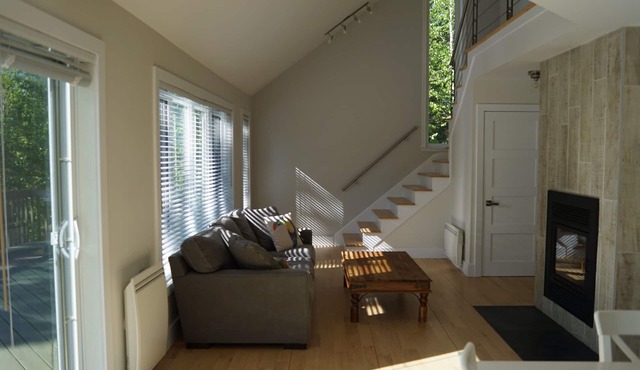 Chalet paisible idéal pour ski vélo - Peaceful chalet ideal for skiing & biking
