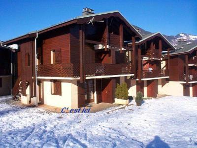 Chalet Pastel