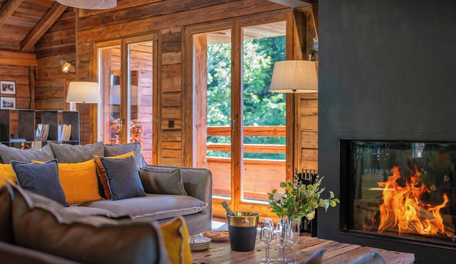 Chalet Saint Joseph - heart of nature stay for 15 - OVO Network