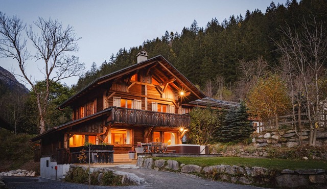 Chalet Scierie - luxury chalet with hot tub