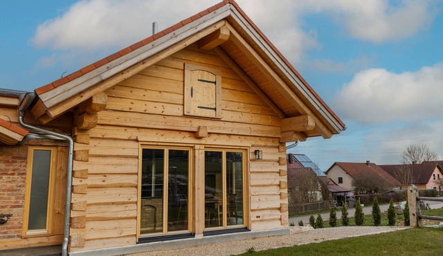 Chalet Silva - with sauna and hot tub in the Franconian Lake District (3 nights, 5 pers.)