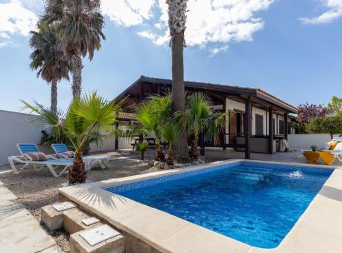 Chalet Tropical 3 by Interhome
