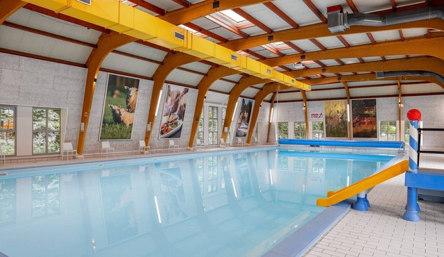 Chalet with Dishwasher near Nature Reserve