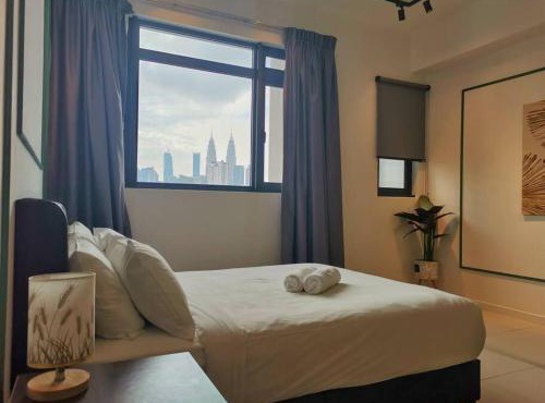 Chambers A Studio Flat, KLCC & KL Tower ,view in City