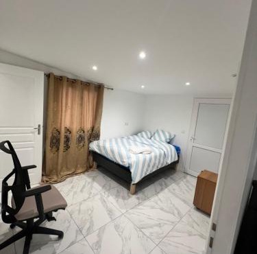 Chambre dans un appartement