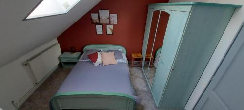 Chambre paisible climatisée-Petit déjeuner inclus