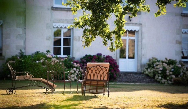 Chambre Sansonnet, exceptional view and privileged access to Domaine de la Briouse