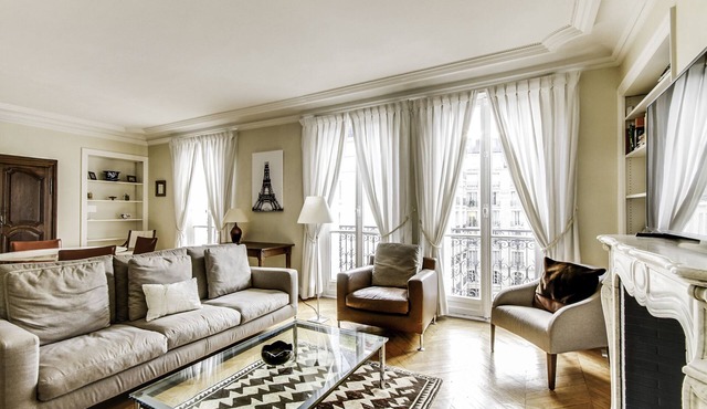 Champs Elysees - Le Sueur